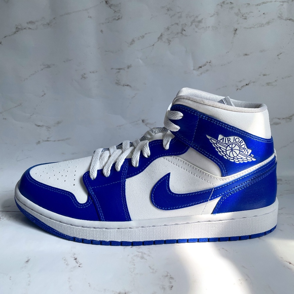 Air Jordan 1 Mid "Kentucky Blue"